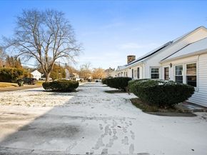 1 Ashcroft St, Auburn MA 01501