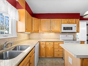 1 Ashcroft St, Auburn MA 01501