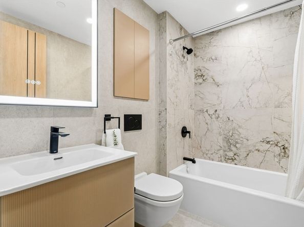 388 Washington Street 302, Quincy MA 02169