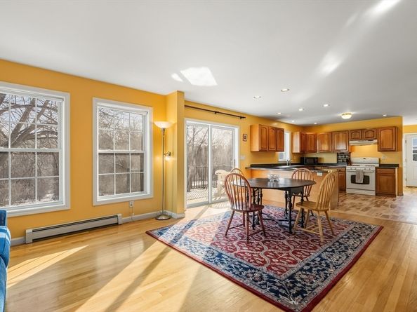 303 School St, Acton MA 01720