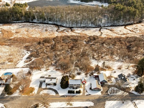 303 School St, Acton MA 01720