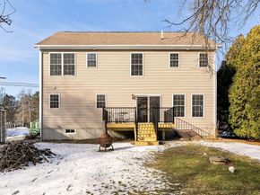 303 School St, Acton MA 01720