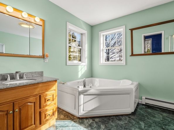 303 School St, Acton MA 01720