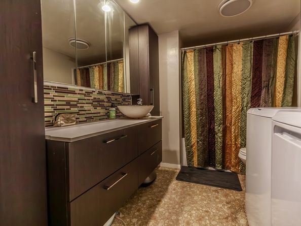 195 Shoreline Dr, Billerica MA 01862