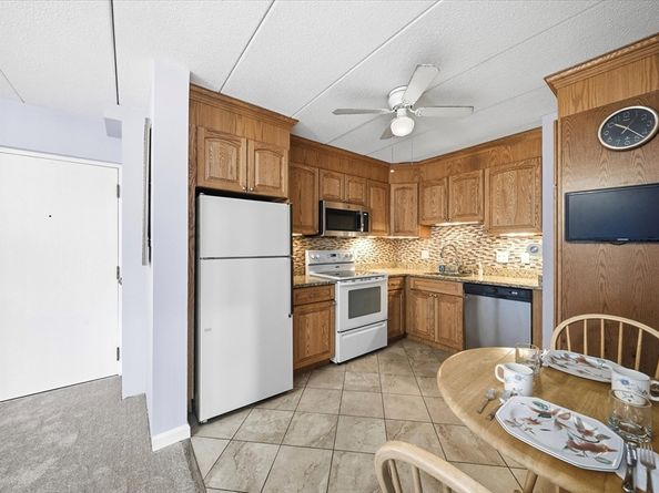 137 Franklin St 406, Stoneham MA 02180