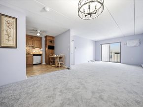 137 Franklin St 406, Stoneham MA 02180