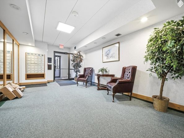 137 Franklin St 406, Stoneham MA 02180