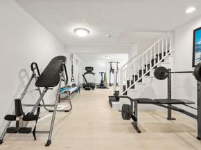 84 Royalston Rd, Wellesley MA 02481