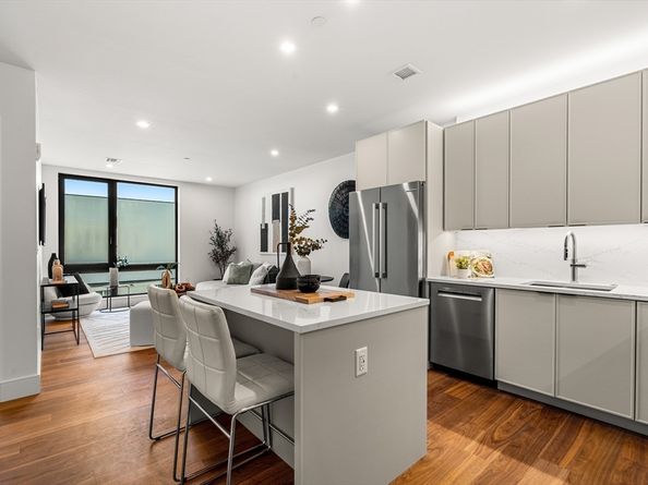 1515 Commonwealth Ave 509, Boston MA 02135