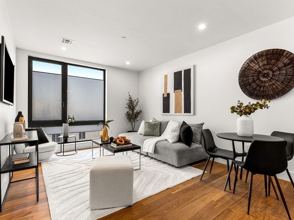 1515 Commonwealth Ave 509, Boston MA 02135