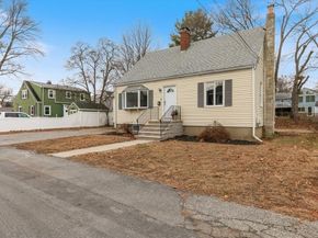 4 Maywood Terrace, Woburn MA 01801