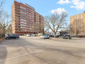 77 Adams St 610, Quincy MA 02169