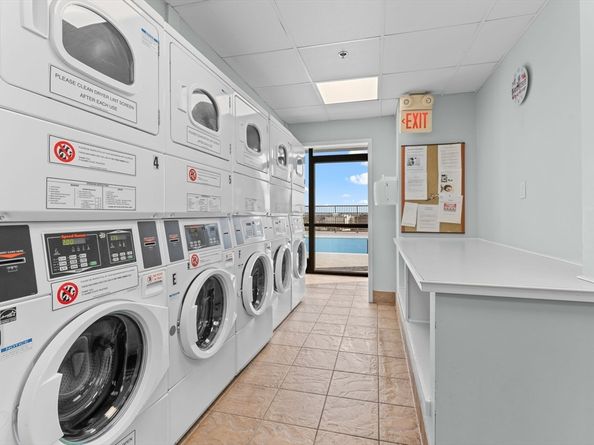 77 Adams St 610, Quincy MA 02169