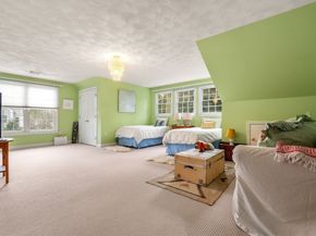 29 Stop River Rd, Norfolk MA 02056