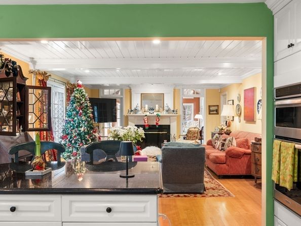 29 Stop River Rd, Norfolk MA 02056