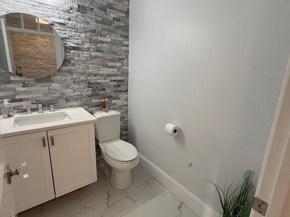 30 Aprils Way, Tewksbury MA 01876