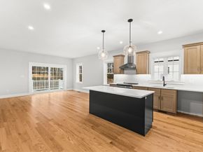 35 Leonard Street 3, Bridgewater MA 02324