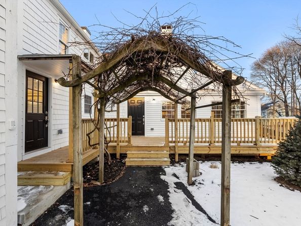 34 Central 1, Rowley MA 01969