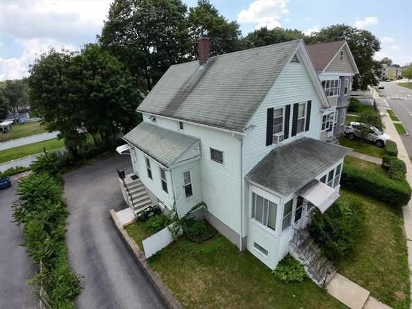 360 Hamilton St, Worcester MA 01604