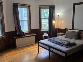 360 Hamilton St, Worcester MA 01604