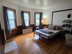 360 Hamilton St, Worcester MA 01604