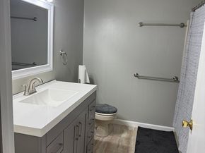 48 Fox Meadow Rd G, Leominster MA 01453