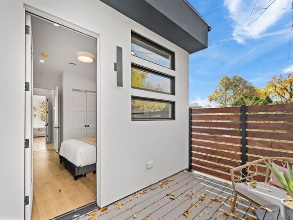 161 Cushing St, Cambridge MA 02138