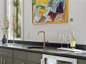 161 Cushing St, Cambridge MA 02138