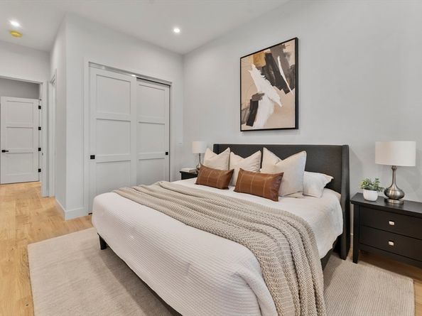 161 Cushing St, Cambridge MA 02138