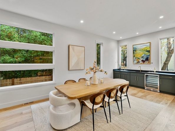 161 Cushing St, Cambridge MA 02138