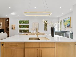 161 Cushing St, Cambridge MA 02138