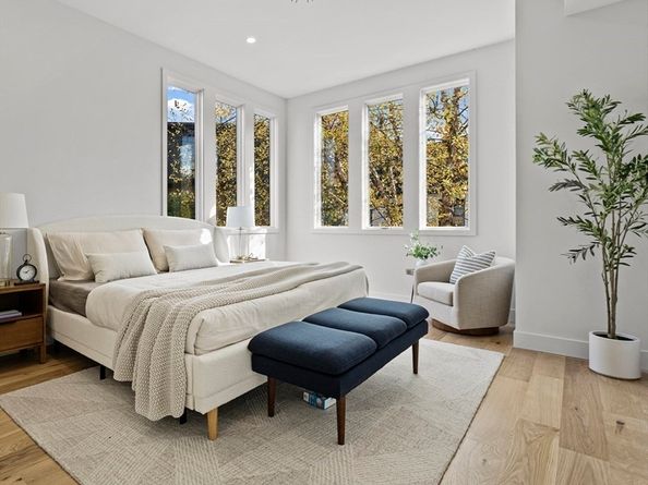 161 Cushing St, Cambridge MA 02138