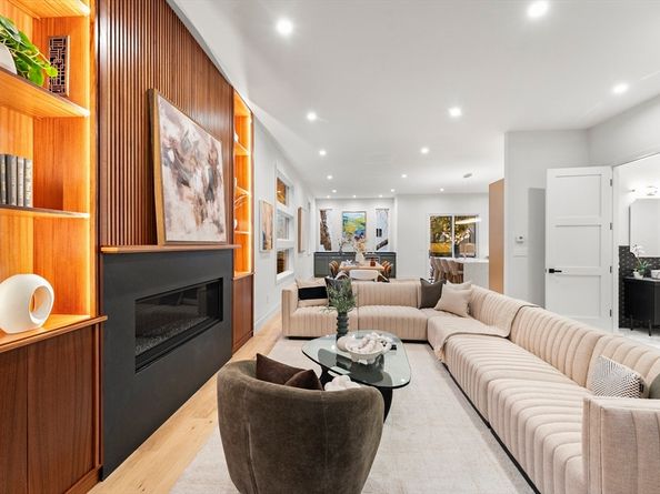 161 Cushing St, Cambridge MA 02138