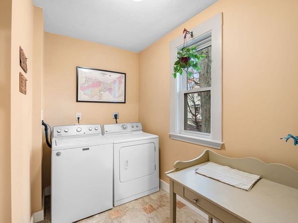 73 Orange St 2, Waltham MA 02453