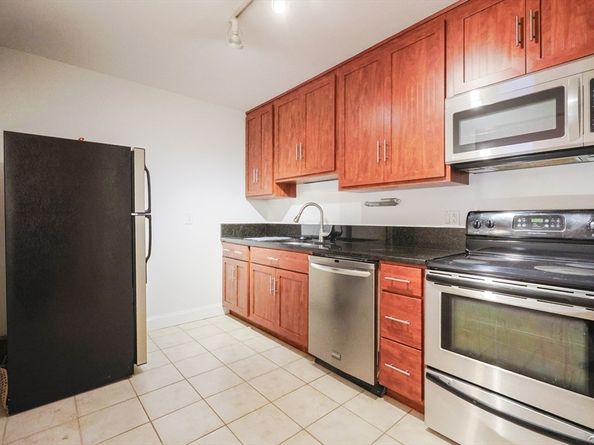 69 E Berkeley St 1, Boston MA 02118