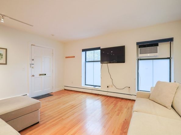 69 E Berkeley St 1, Boston MA 02118