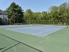 40 Silver Hill Ln 4, Natick MA 01760