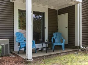 40 Silver Hill Ln 4, Natick MA 01760