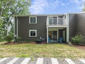 40 Silver Hill Ln 4, Natick MA 01760