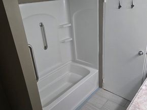 40 Silver Hill Ln 4, Natick MA 01760