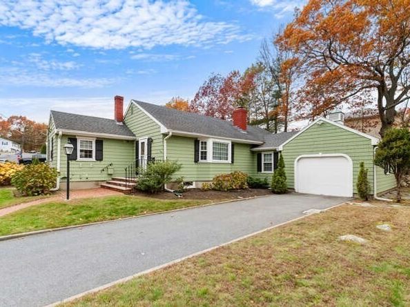 115 Quinn Rd, Lynn MA 01904