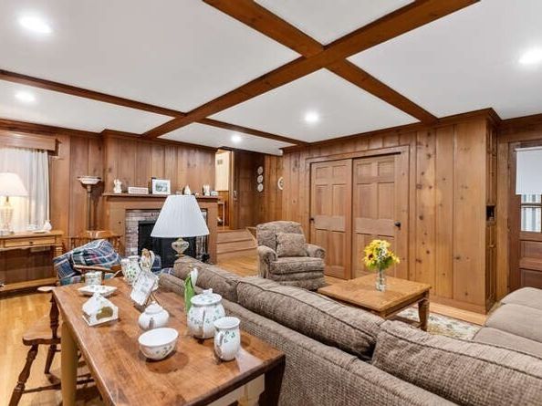 115 Quinn Rd, Lynn MA 01904