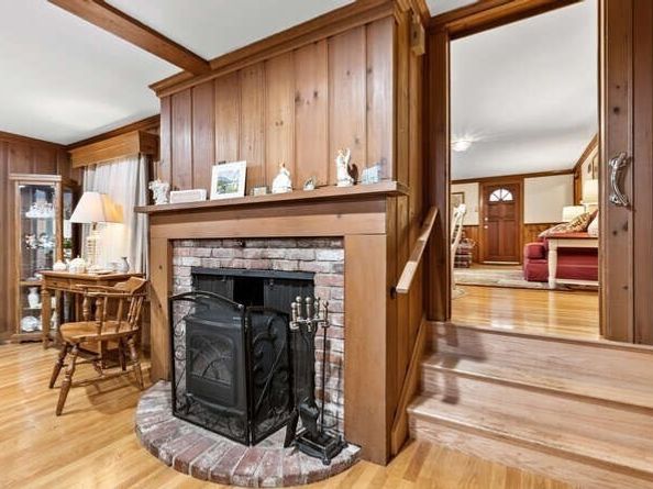 115 Quinn Rd, Lynn MA 01904