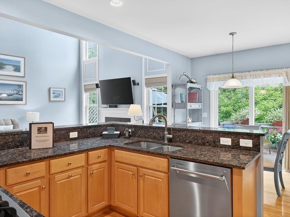 14 Picket Fence, Plymouth MA 02360