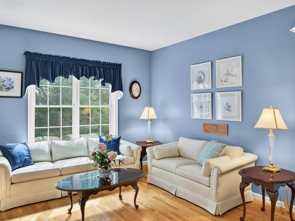 14 Picket Fence, Plymouth MA 02360