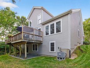 14 Picket Fence, Plymouth MA 02360