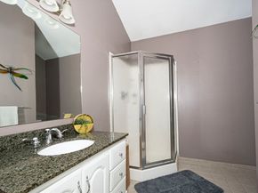 55 Pommogussett Rd, Rutland MA 01543