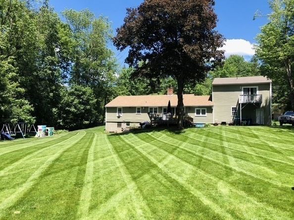 55 Pommogussett Rd, Rutland MA 01543