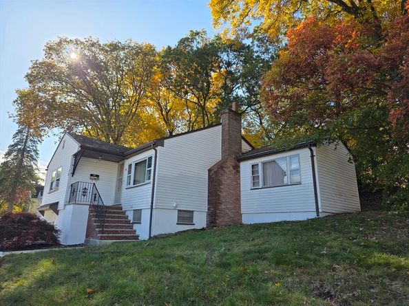 78 Cushing Rd, Malden MA 02148