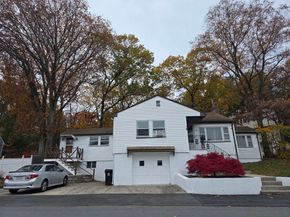 78 Cushing Rd, Malden MA 02148